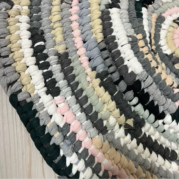 Handmade “Rag Rug”, Bath Mat - Picture 5 of 6